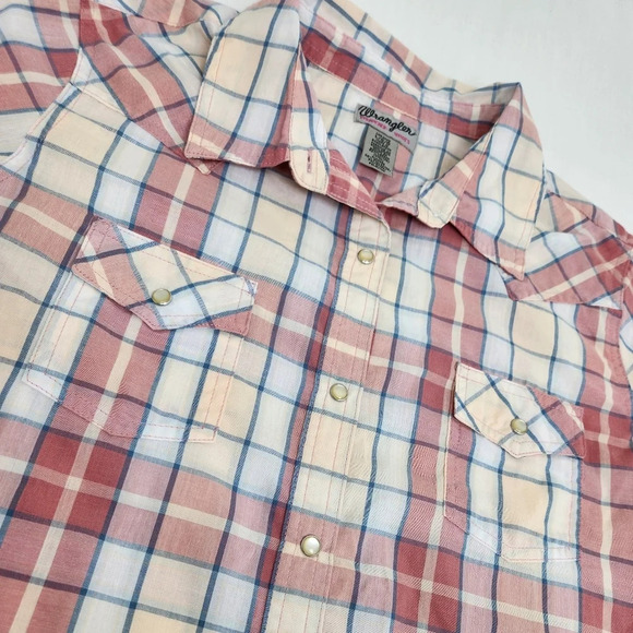 Wrangler Pearl Snap Pink Plaid Western Style Top. - Picture 2 of 9